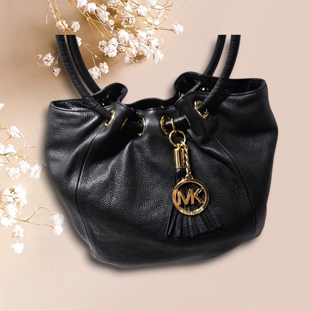 Michael Kors East West Black Pebbled Leather Bucket Bag Round Handles Large